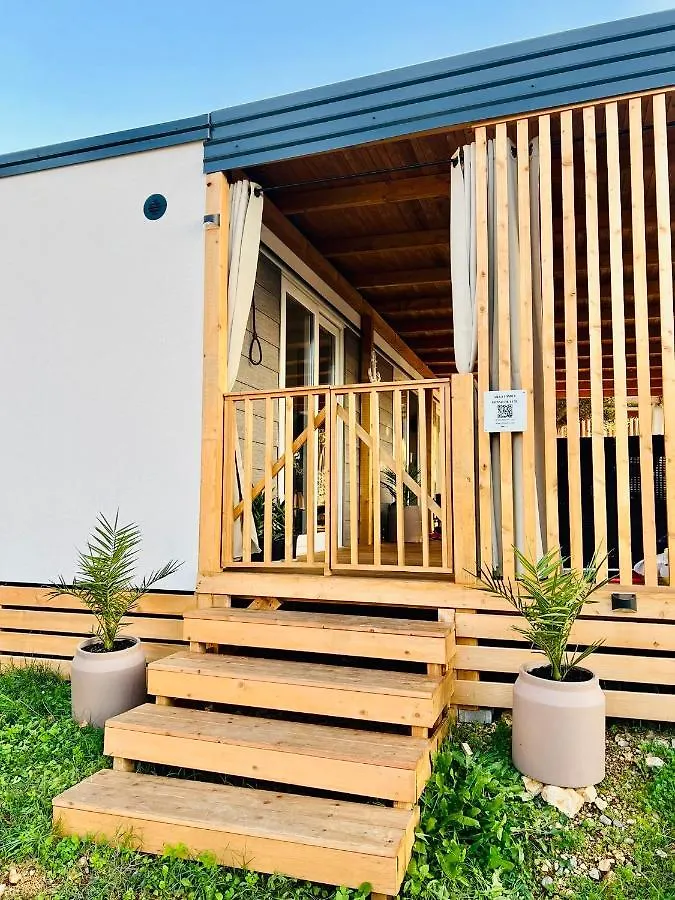 Villa Family Grand De Luxe Mobilhome Selce Holiday home