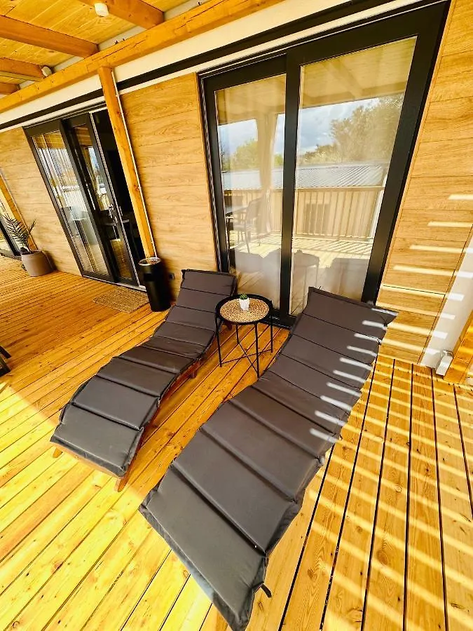 Villa Family Grand De Luxe Mobilhome Selce Croatia