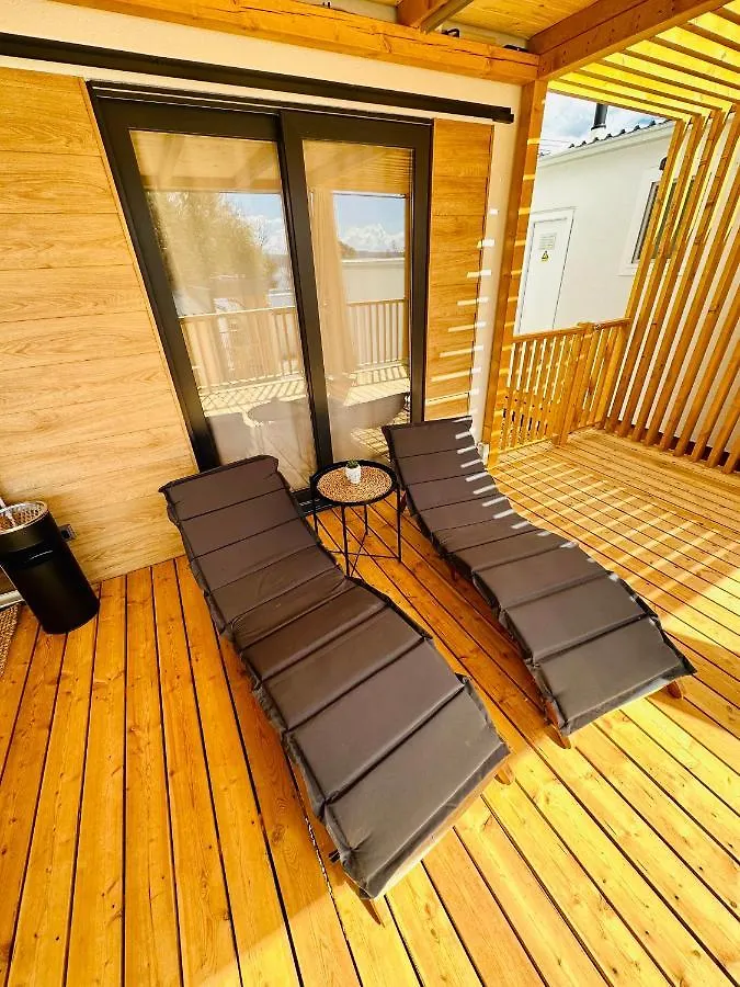 Villa Family Grand De Luxe Mobilhome Selce Holiday home